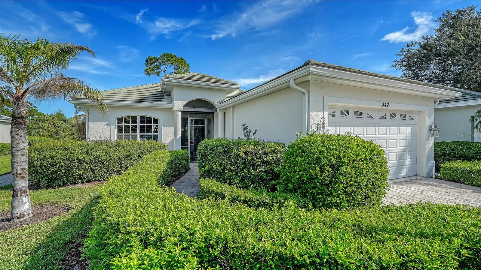 Property Photo:  342 Melrose Court  FL 34292 