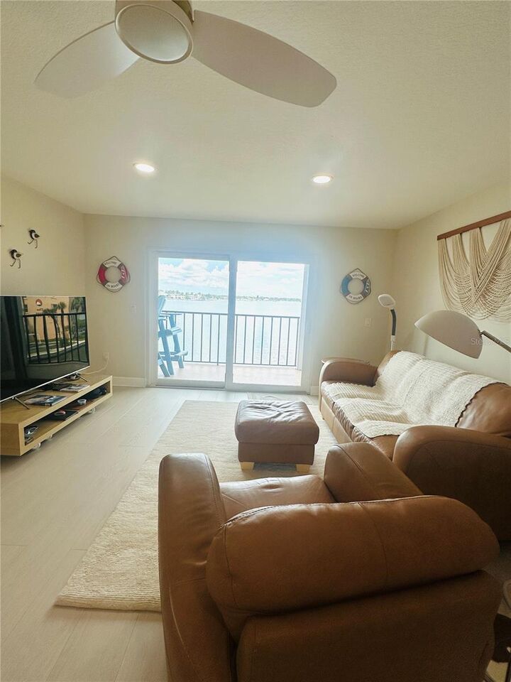 Property Photo: 7700 Sun Island Drive S 304 FL 33707
