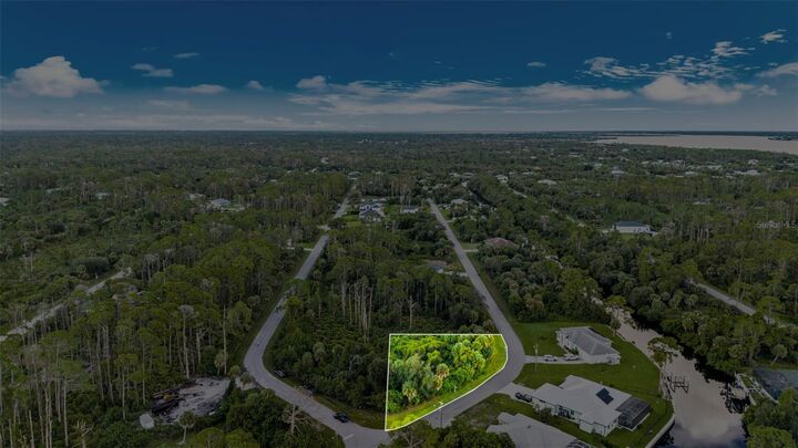 Property Photo: 330 Ramblewood Street FL 33953