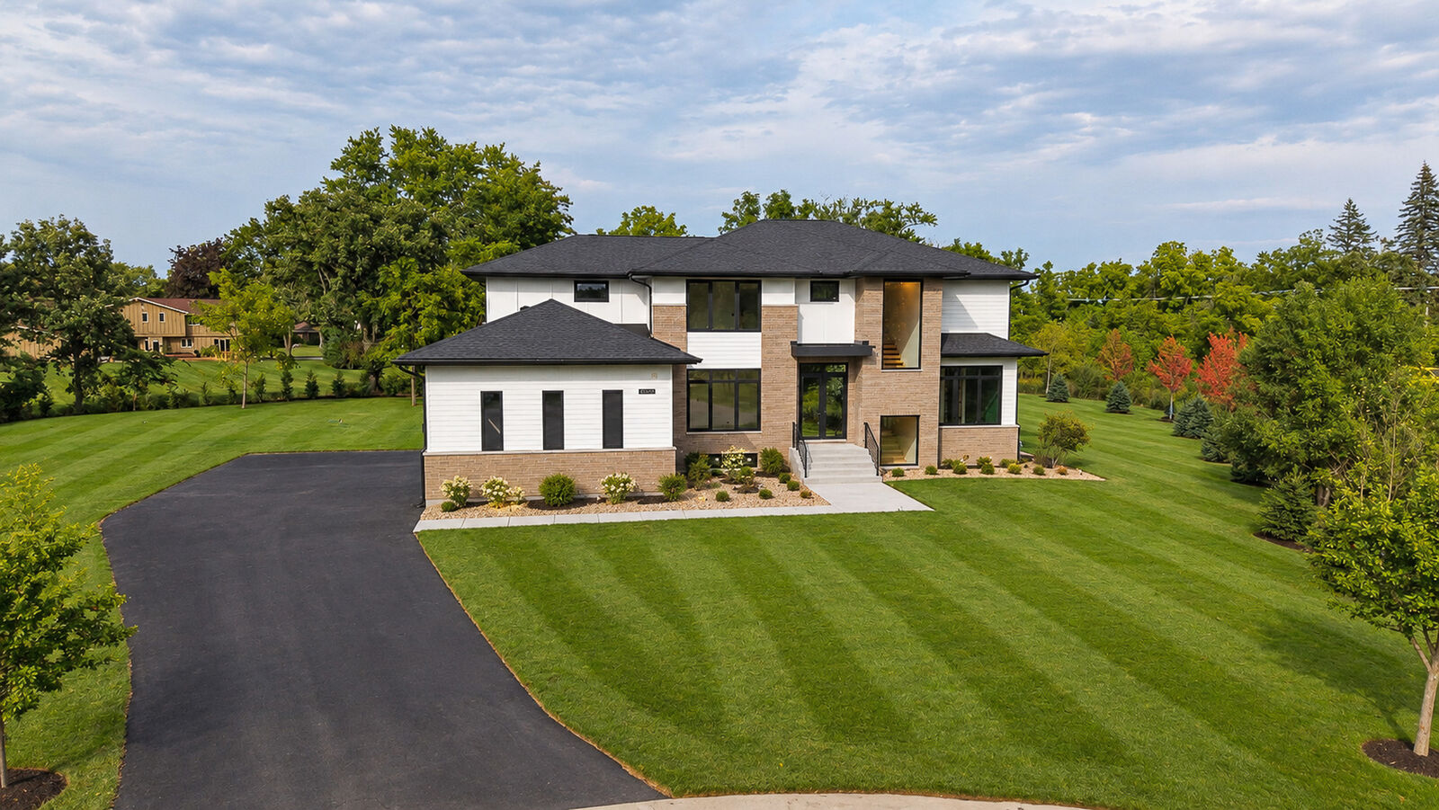 Property Photo:  23589 N Owl Court  IL 60010 