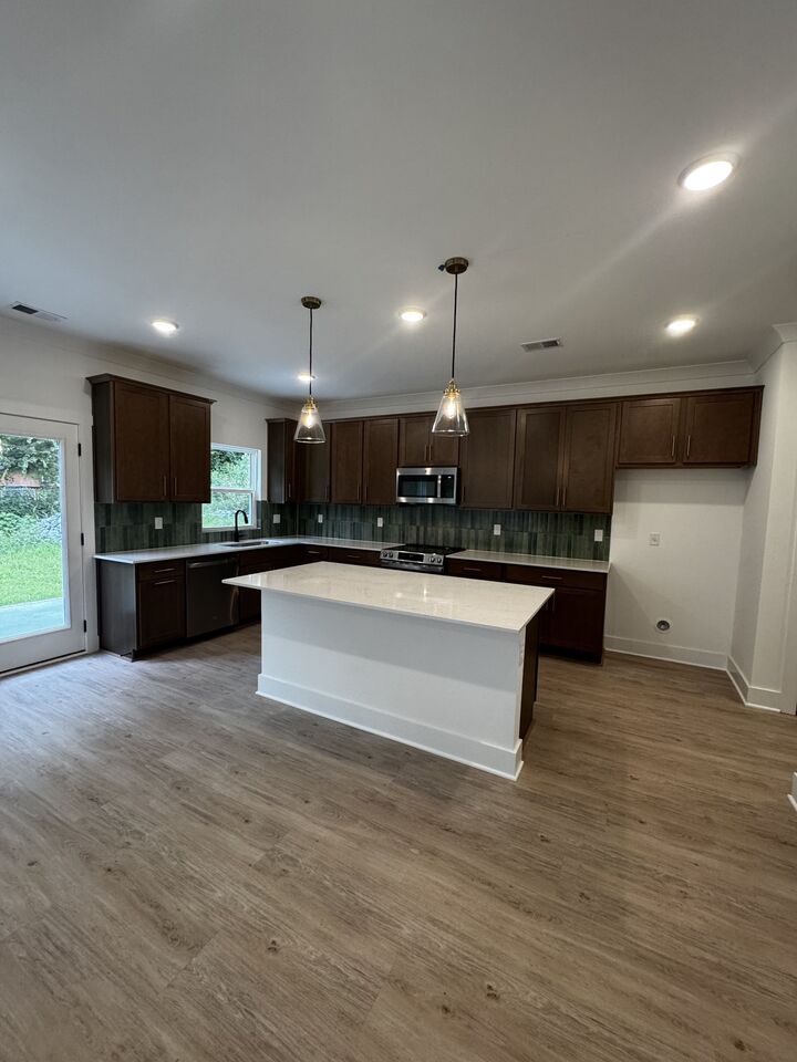 Property Photo: 1345 Valley Ridge Dr TN 37066
