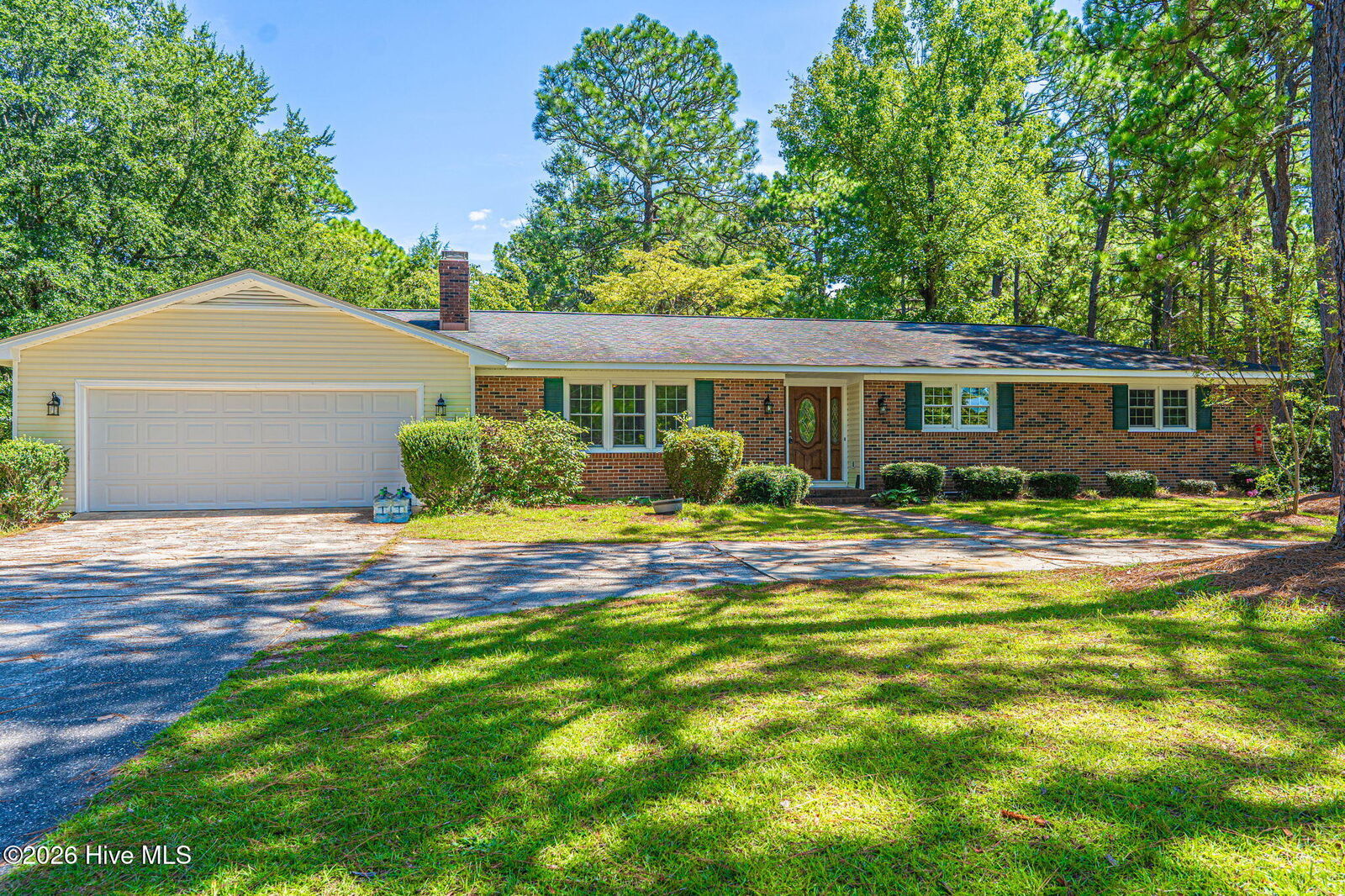 Property Photo: 300 Midlothian Drive NC 28387