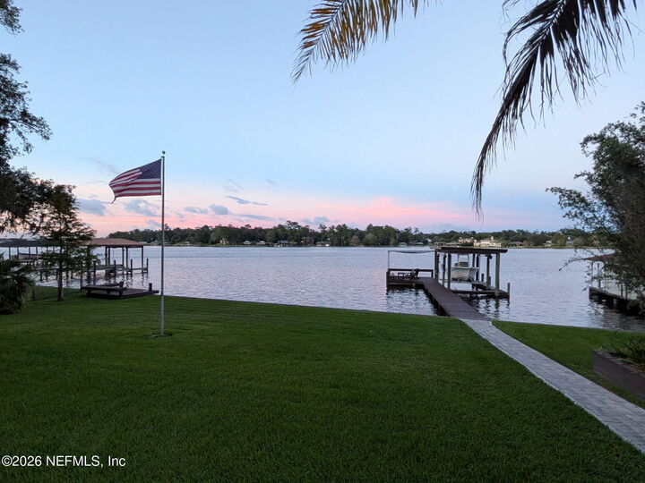 Property Photo: 4537 Ortega Farms Circle FL 32210