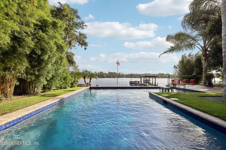 Property Photo:  4537 Ortega Farms Circle  FL 32210 