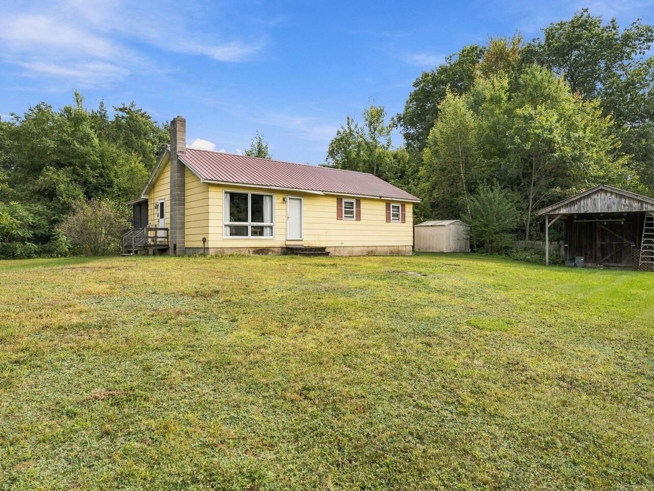 Property Photo:  64 Hidden Meadow  VT 05468 