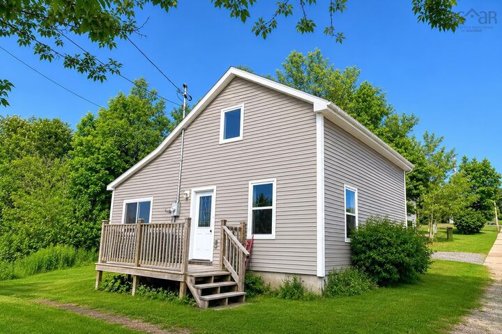 Property Photo:  5 Forge Street  NS B0K 1X0 