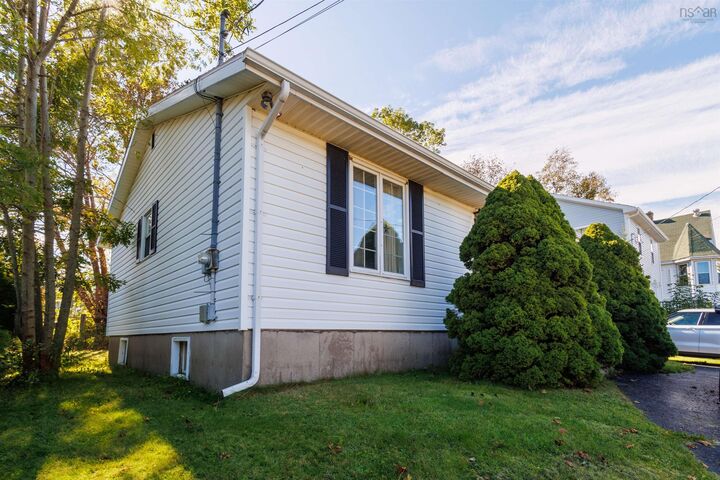 Property Photo:  30 Blowers Street  NS B2A 2Y7 