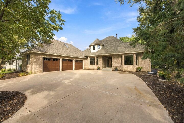 Property Photo: 4320 Vinewood Lane N MN 55442