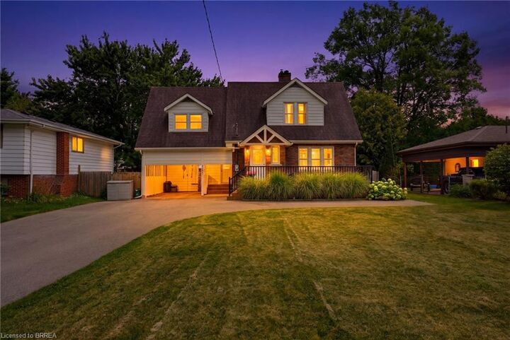 Property Photo:  149 Tollgate Road  ON N3R 4Z9 