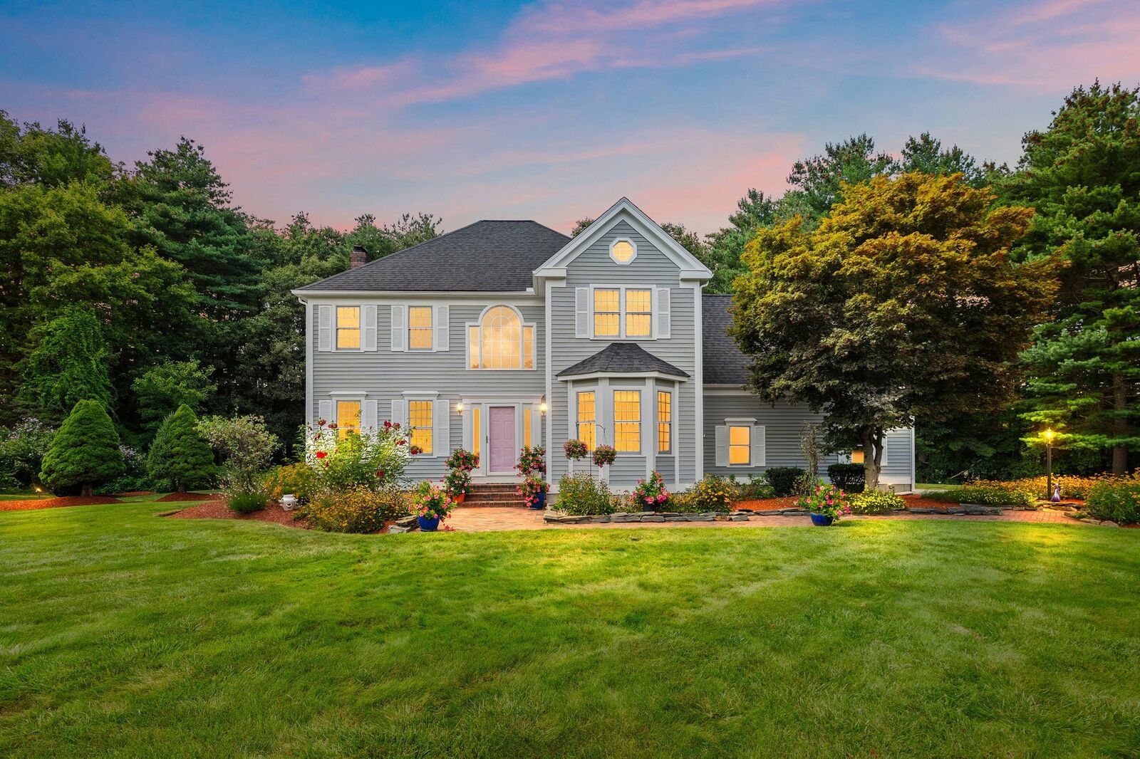 Property Photo:  5 Buckskin Lane  MA 01886 