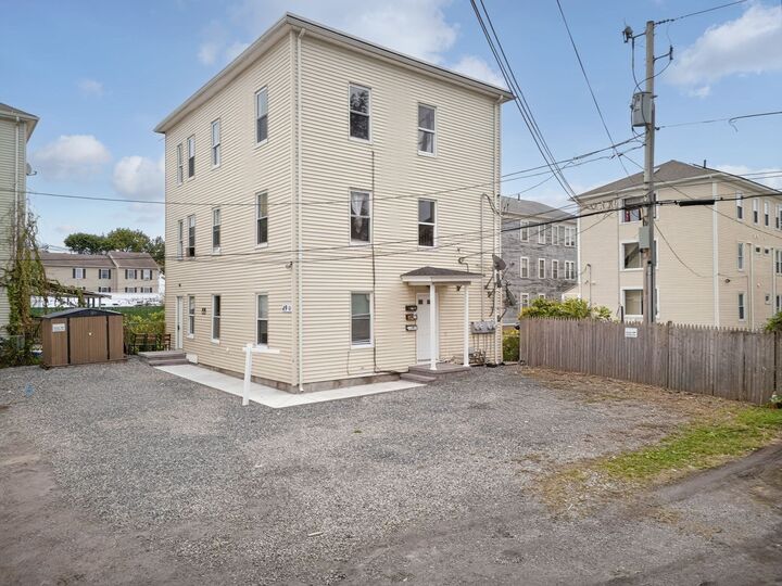 Property Photo:  49-1/2 Ellsworth St  MA 01610 