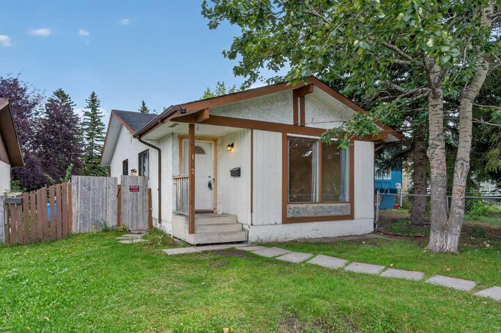 Property Photo:  112 Abalone Place NE  AB T2A 6N1 