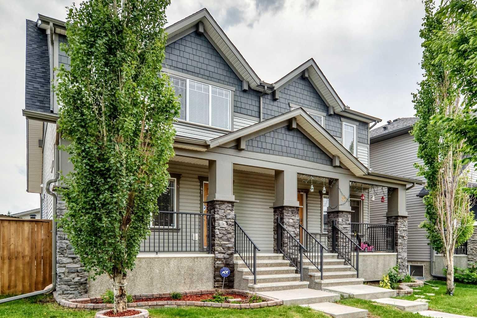 Property Photo:  41 Skyview Ranch Manor NE  AB T3N 0K7 