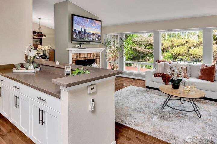 Property Photo:  15228 SE 49th Street  WA 98006 
