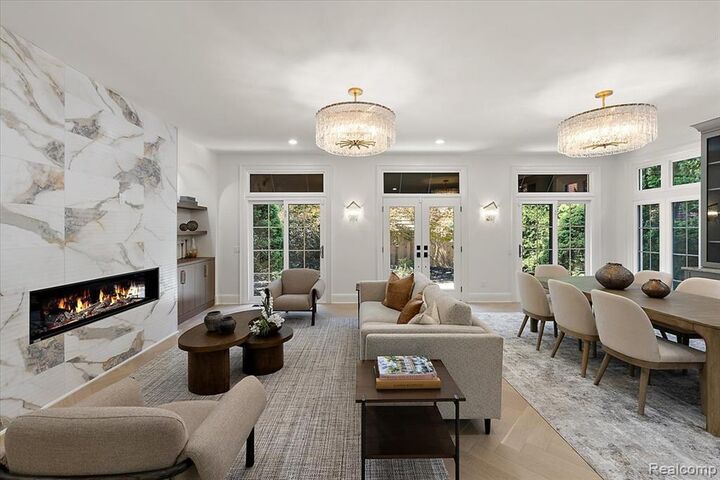 Property Photo:  596 Henrietta Street  MI 48009 