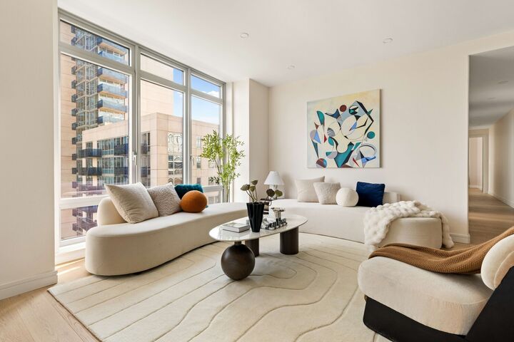 Property Photo:  2 Northside Piers 7J  NY 11249 