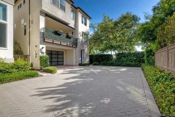 Property Photo:  16240 Camden Cir  CA 92127 