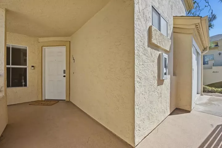 Property Photo:  2035 Lakeridge Circle 102  CA 91913 