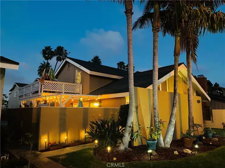 Property Photo:  5359 E Appian Way  CA 90803 