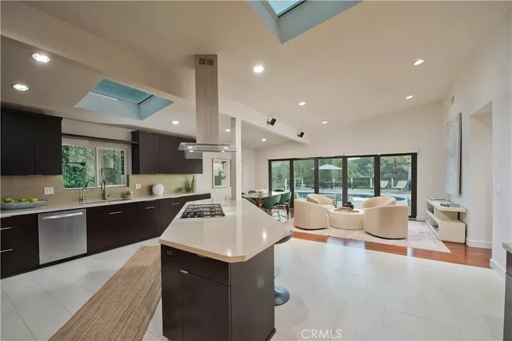 Property Photo:  4347 Coronet  CA 91316 