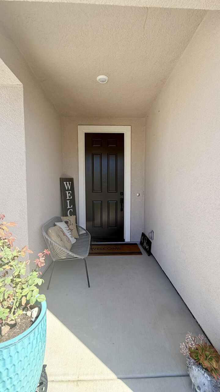 Property Photo:  1039 Tributary Way  CA 95961 