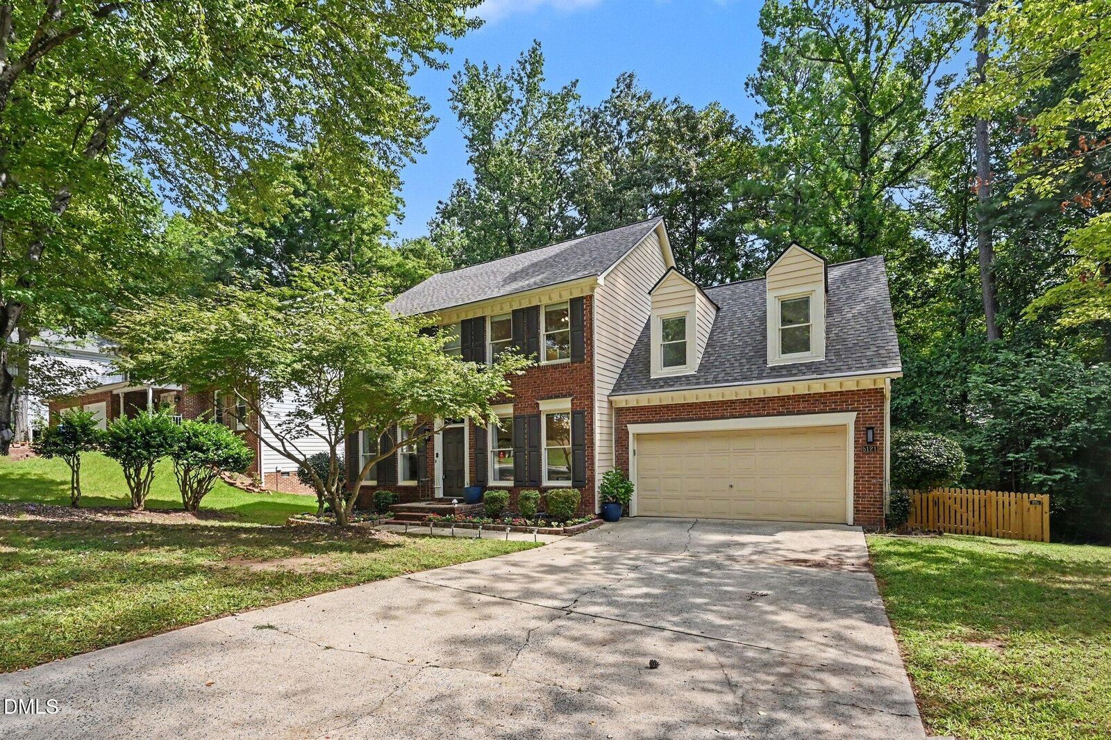 Property Photo:  5121 Oakbrook Drive  NC 27713 