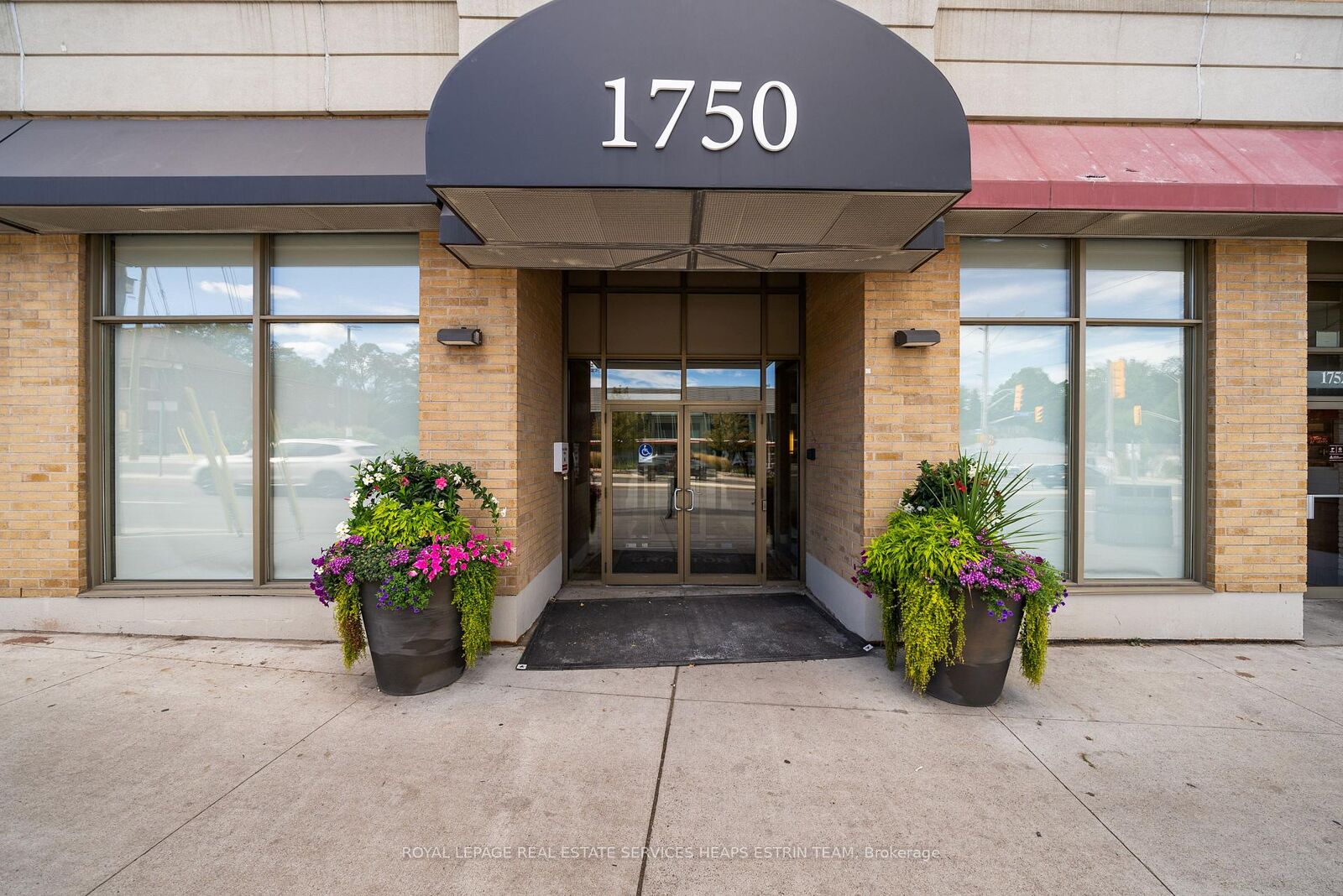 Property Photo:  1750 Bayview Avenue 408  ON M4G 4H6 