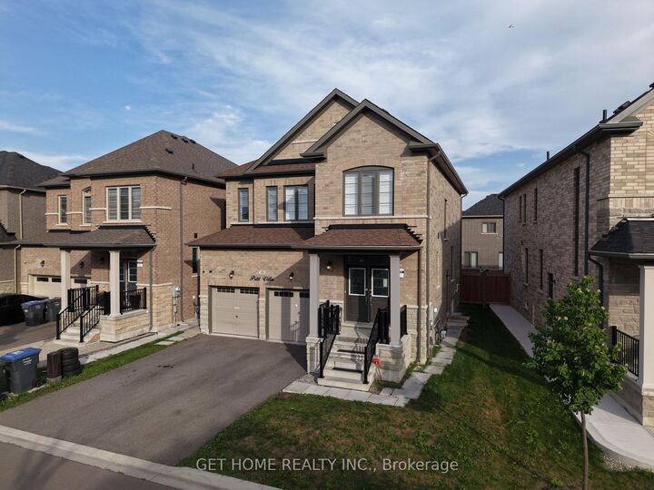 Property Photo:  24 Bachelor Street  ON L7A 5A9 