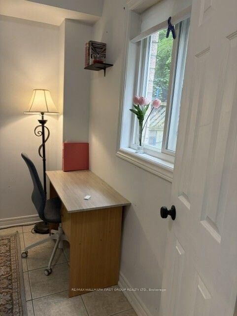 Property Photo:  28 Ignatius Lane Studio Basement  ON M1E 0A3 