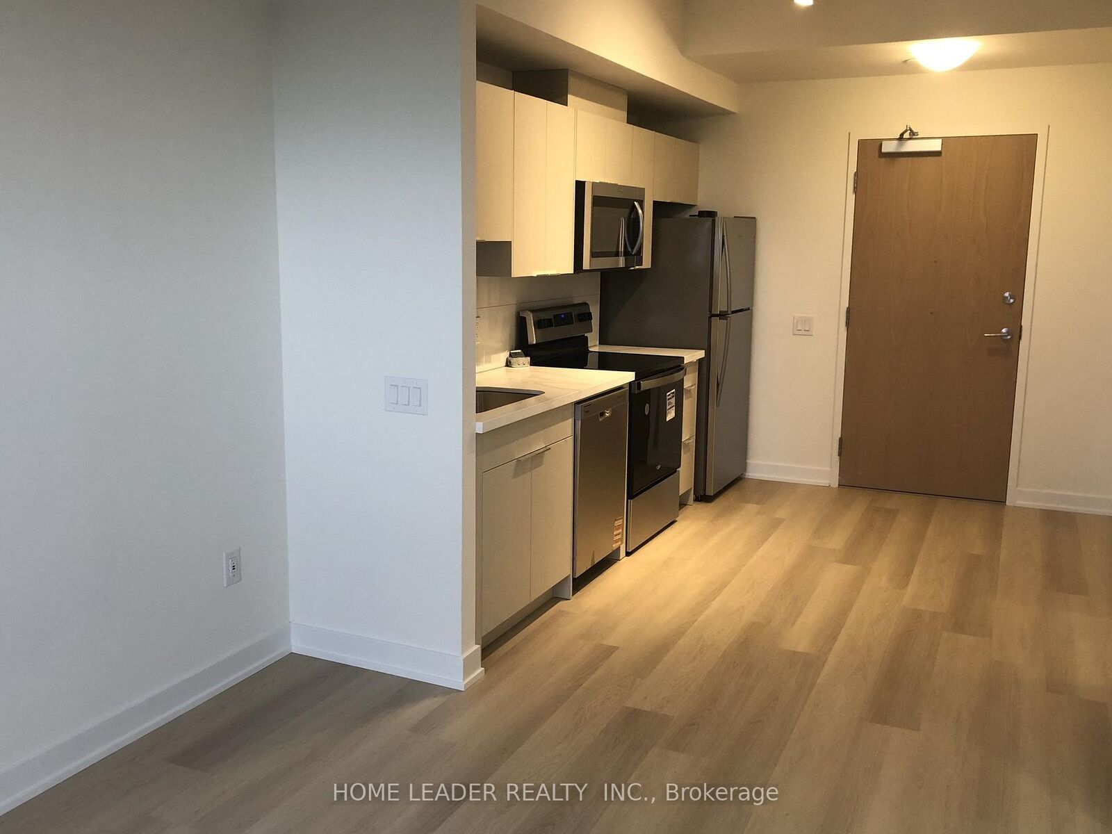 Property Photo:  2825  , Toronto Jane Street 1109  ON M3N 2J5 