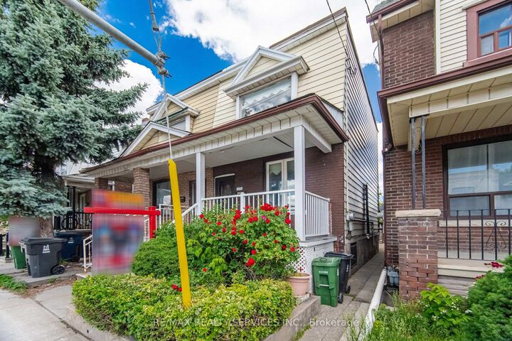 Property Photo:  1147 Dufferin Street  ON M6H 4B7 