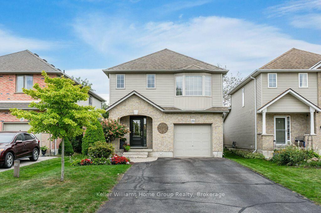 Property Photo:  19 Peglar Crescent  ON N1M 3T2 