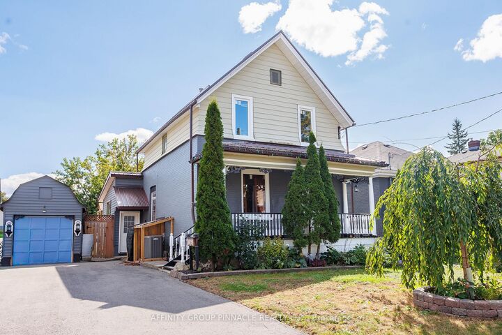 Property Photo:  71 Glenelg Street W  ON K9V 2V6 