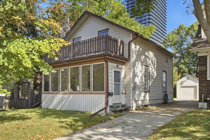 Property Photo:  162 Joseph Street  ON N2G 1J4 