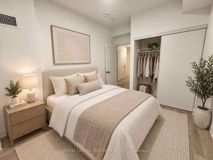 Property Photo:  115 Nipissing Road 1407  ON L9T 1R3 