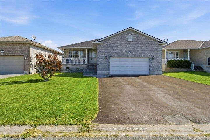 Property Photo:  35 Forest Valley Drive  ON K0K 2C0 