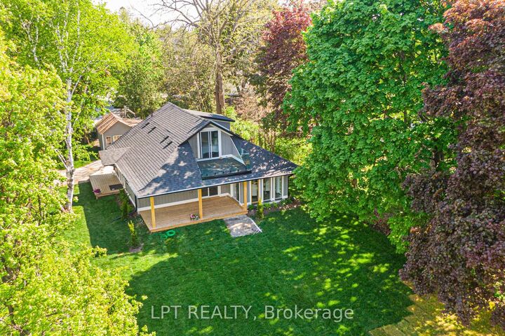 Property Photo:  549 Lake Drive E  ON L0E 1S0 