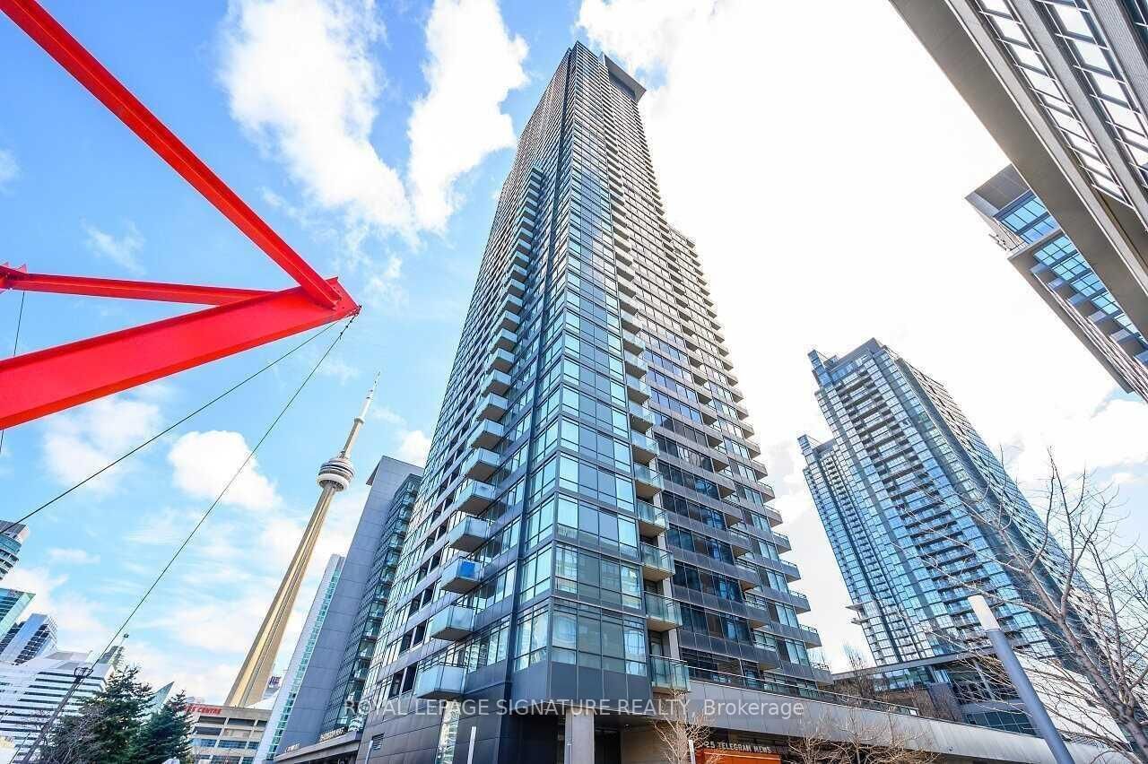 Property Photo:  25 Telegram Mews 901  ON M5V 3Z1 