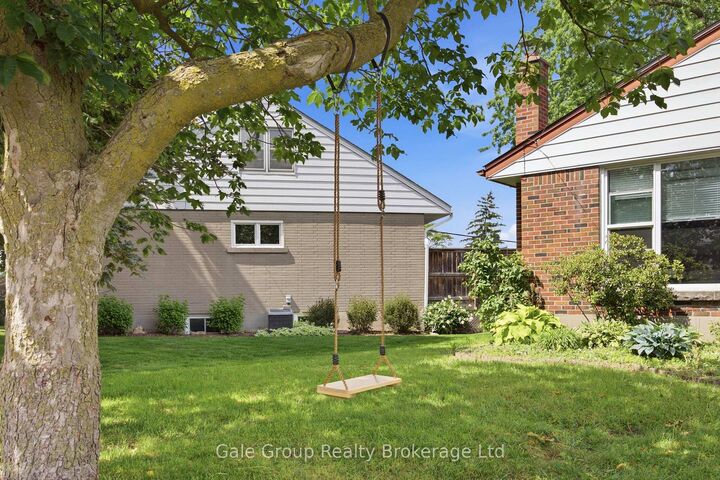Property Photo:  312 Leinster Street  ON N4S 7E7 