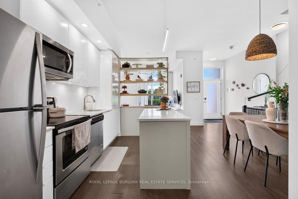 Property Photo:  5240 Dundas Street B209  ON L7L 0J6 