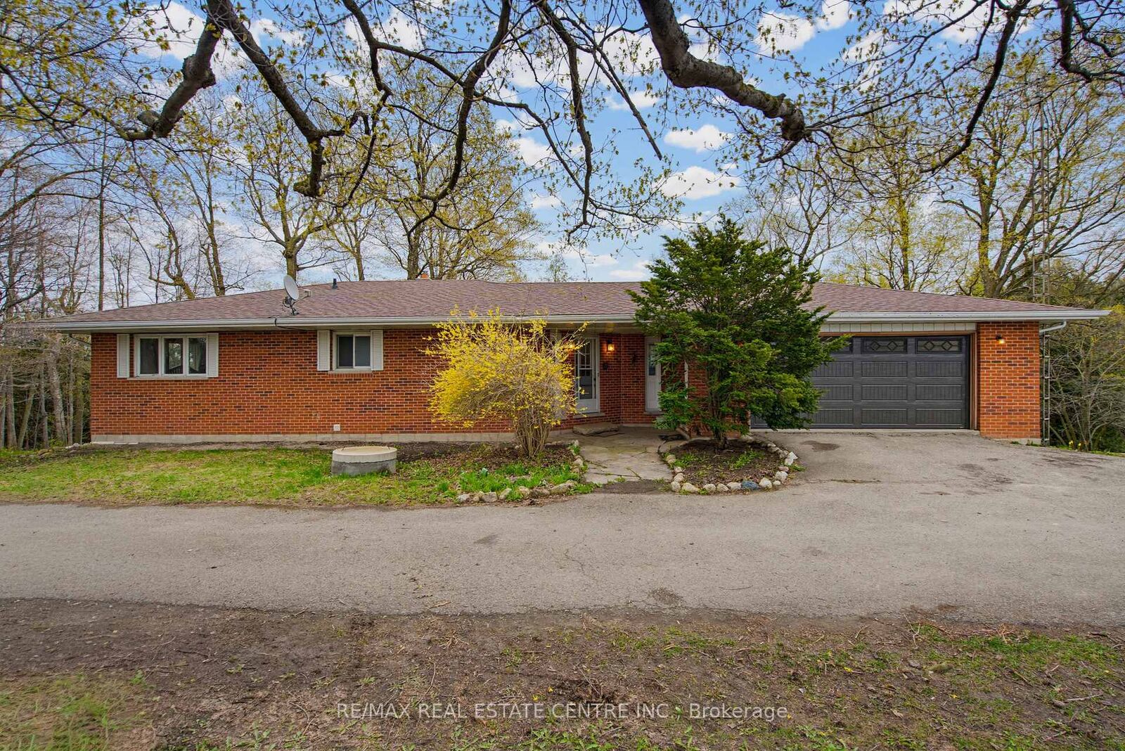 Property Photo: 294052 8th Line N/A ON L9W 0J8