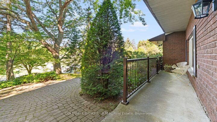 Photo de la propriété:  3621 Kennedy Road  ON K9A 4J7 