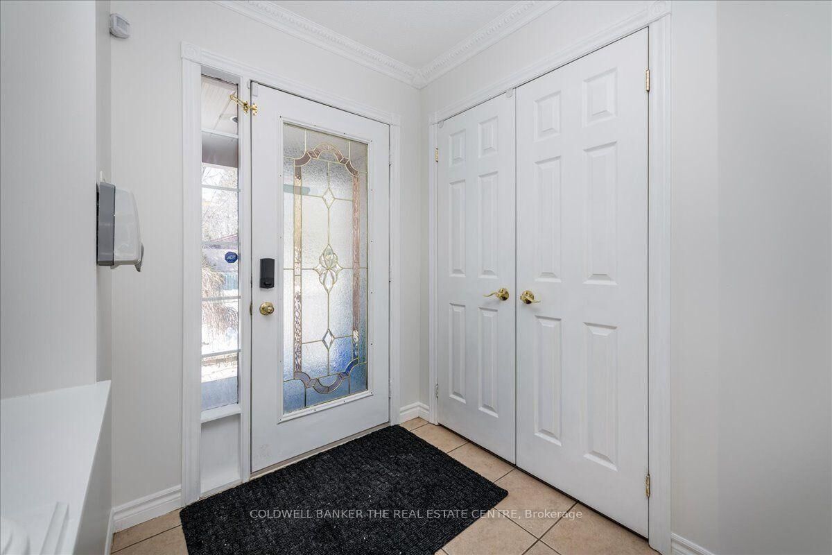 Property Photo:  229 Sproule Drive  ON L4N 0P4 