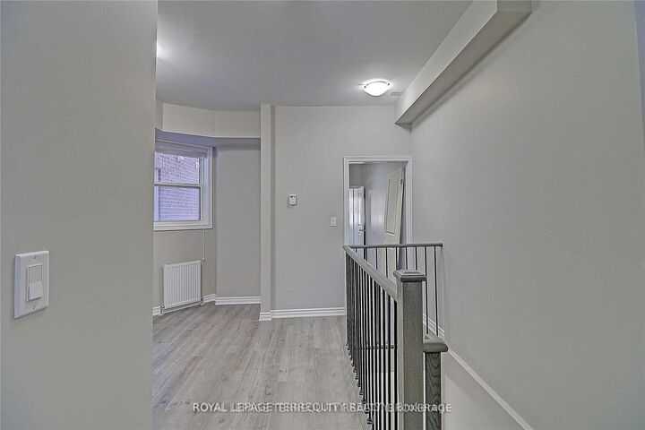 Property Photo:  637 Lansdowne Avenue A  ON M6H 3Y2 