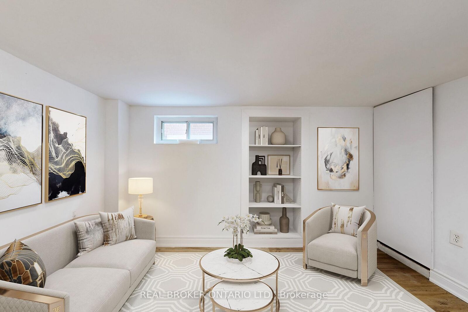 Property Photo:  102 Bowie Avenue Bsmt  ON M6E 2P7 