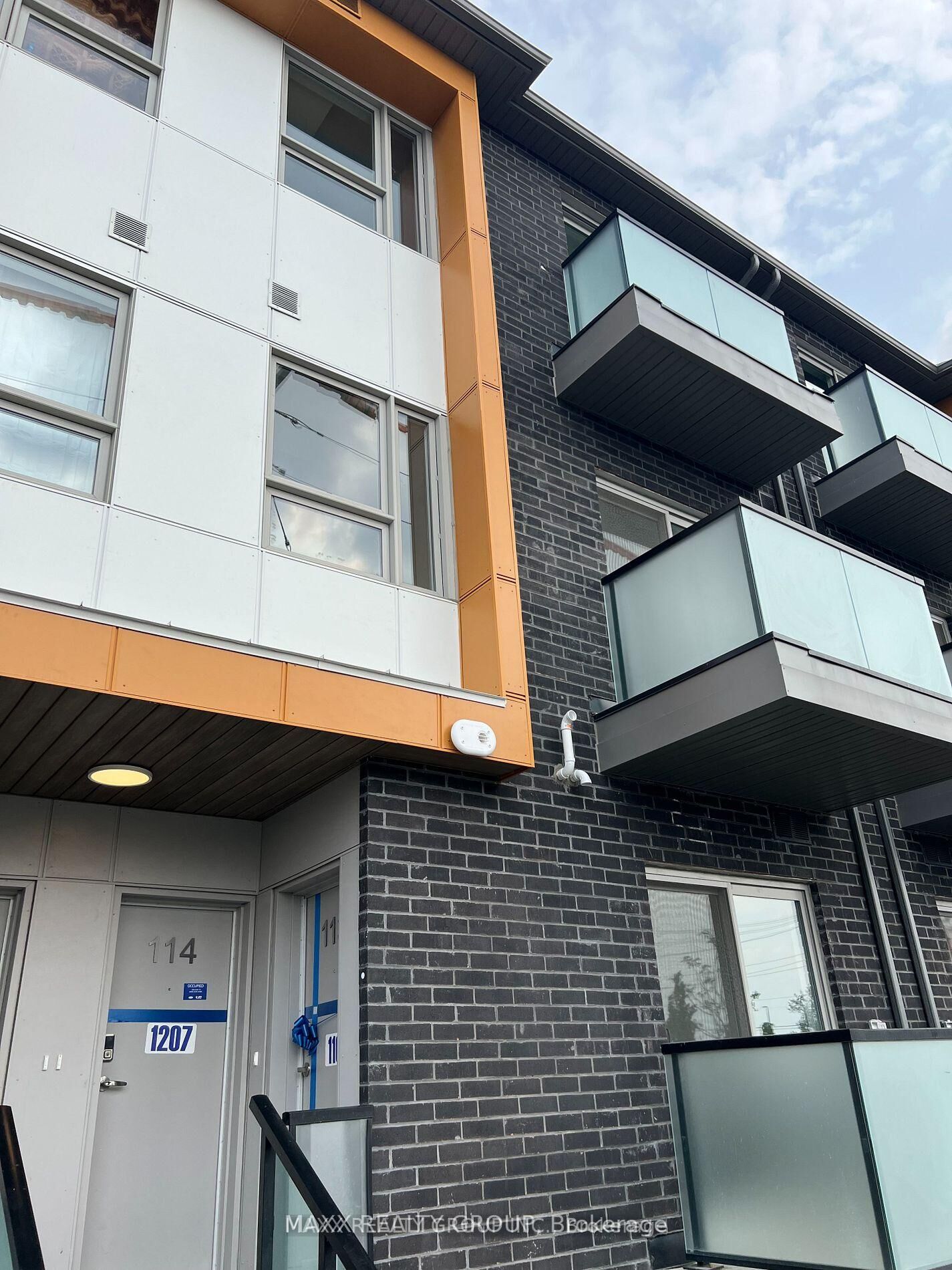 Property Photo:  1081 Danforth Road 114  ON M1J 0B2 