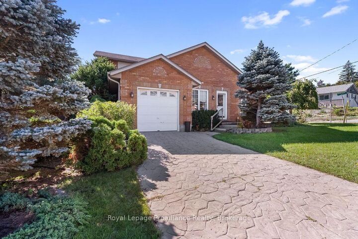 Property Photo:  95 Mill Street  ON K0K 2C0 