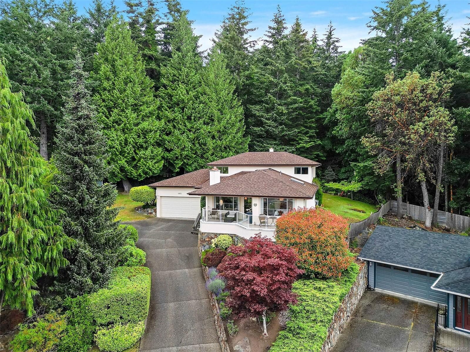 Property Photo: 4802 Amblewood Dr BC V8Y 2S3