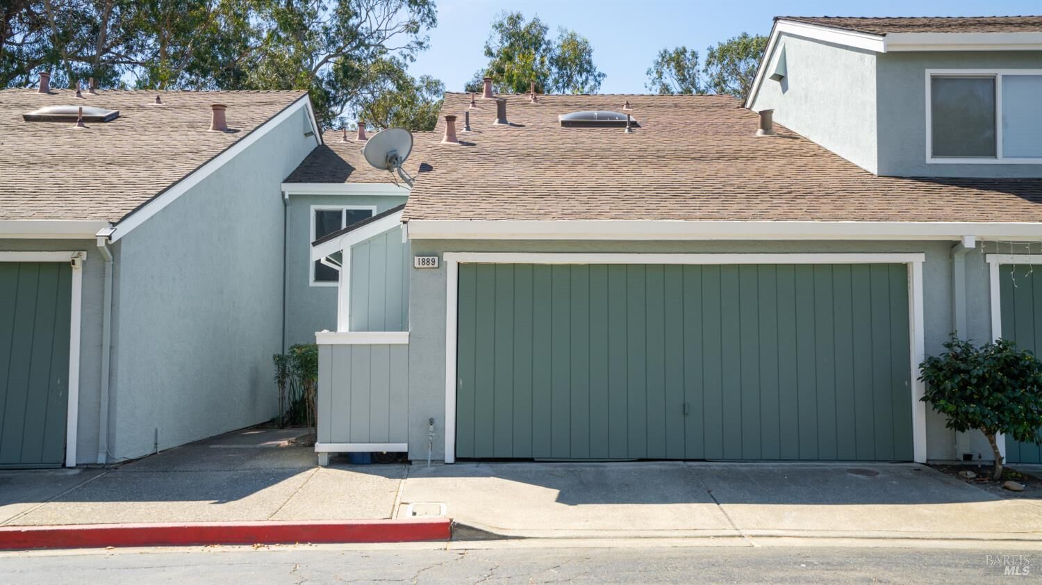 Property Photo: 1889 Chantilly Lane CA 94541