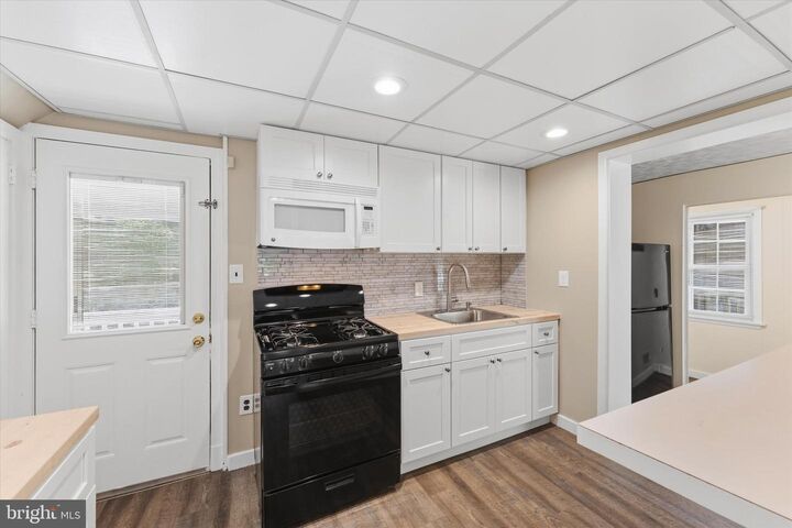 Property Photo:  9 N Greenbrier Street  VA 22203 